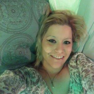 Meet your Posher, Denita